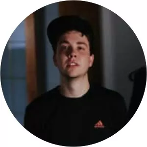 Rezonate - Musical artist