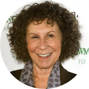Rhea Perlman