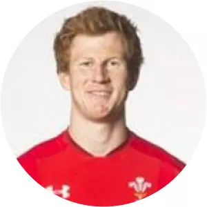 Rhys Patchell - Rugby union player