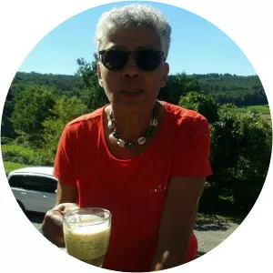 Ria Cheatom - Writer