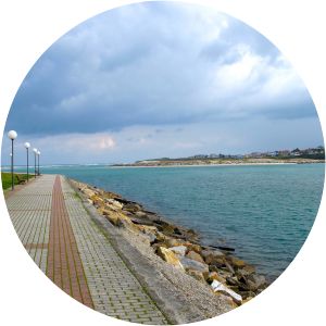 ria of foz paseo marítimo de foz