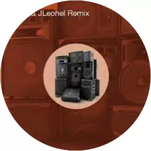 Riaz Dhanani - Musical artist