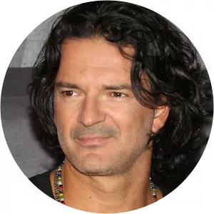 Ricardo Arjona - Guatemalan singer-songwriter