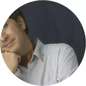 Ricardo Luque - Singer