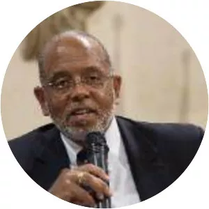 Ricardo René Larémont photograph