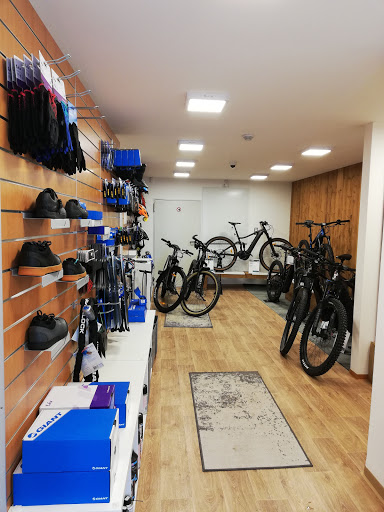 Rich Cycles - Bicycle store in Schlitters, Austria