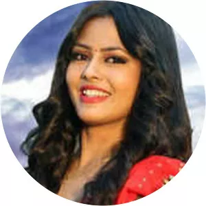 Richa Dixit photograph