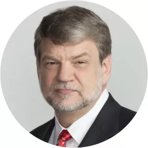 Richard A Noll - CEO of Hanesbrands