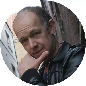 Richard Bracewell - Film director