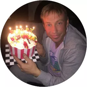 Richard Cadell - British illusionist