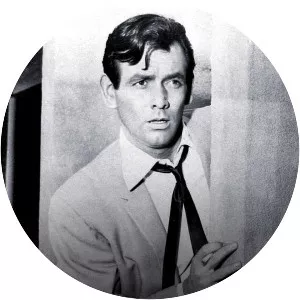 Richard Diamond, Private Detective 1957 ‧ Drama ‧ 4 seasons Whois