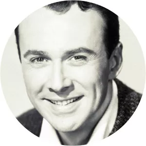 Richard Kiley - American stage actor