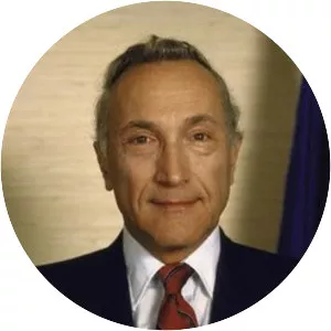 Richard Schweiker - Former member of the U. S. Senate