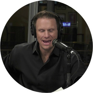 Richard W. Munchkin - American writer