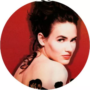 Ridicule - 1996 ‧ Drama/Romance ‧ 1h 43m