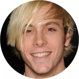 Riker Lynch