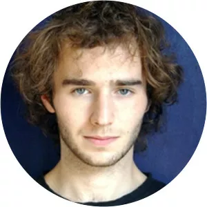 Riley Brophy - Actor