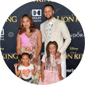 Riley Elizabeth Curry photograph