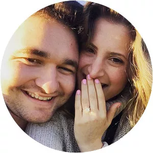 Riley Mandel - Howie Mandel's daughter