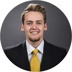 Riley Till - Basketball player