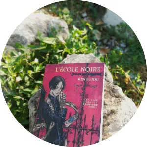 Rin Fujiki - Novelist