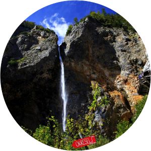 Rinka Waterfall - 