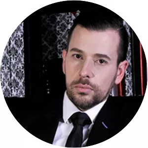 RJ Benjamin - South African vocalist