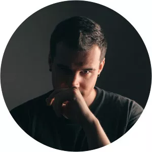 Roasty Suave - Musical artist