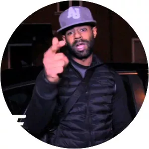 Robbahollow - Musical artist