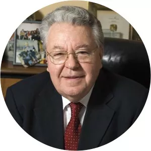 Robert Aymar - Physics researcher