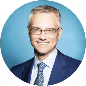 Robert D. Isom Jr. - 