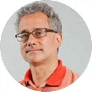 Robert Dekle - Economist