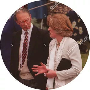 Robert Fellowes, Baron Fellowes