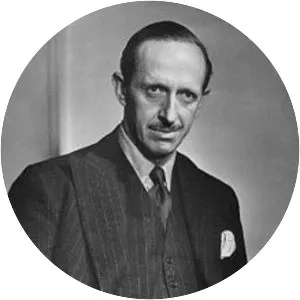 Robert Gascoyne‑Cecil, 5th Marquess . . .