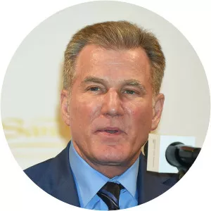 Robert Glen Goldstein - CEO of Las Vegas Sands