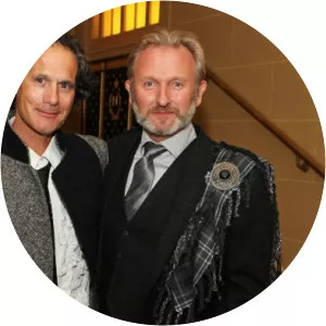 Robert Mackintosh - Theatrical producer ‧ Cameron Mackintosh's brother