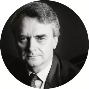 Bob Maclennan, Baron Maclennan of Rogart