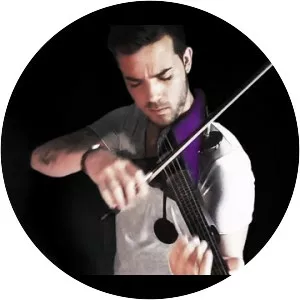 Robert Mendoza - Violinist