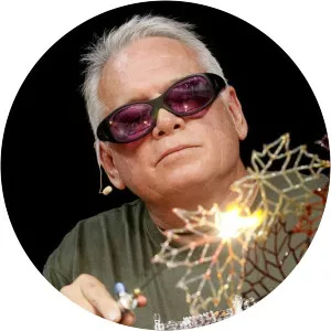 Robert Mickelsen - Internet personality