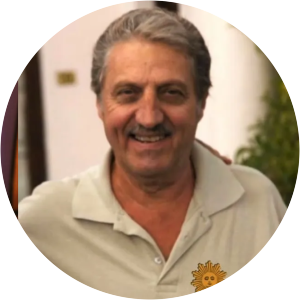 Robert Noah photograph