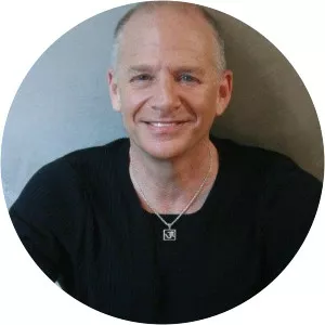 Robert Ozn - Screenwriter