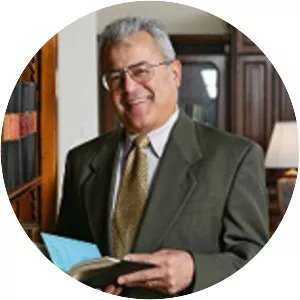 Robert R. Davila