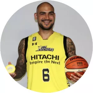 Robert Sacre