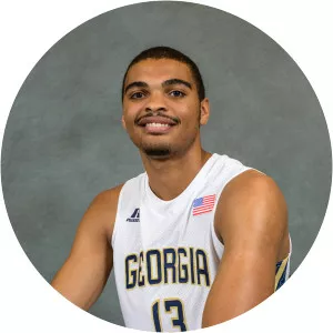 Robert Sampson - American professional basketball player ‧ Ralph Sampson's son