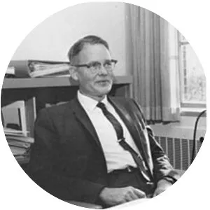 Robert Sproull - American physicist