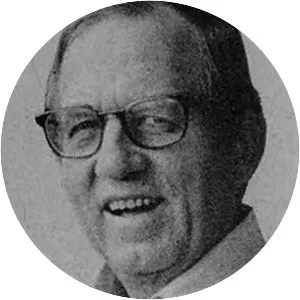 Robert W. Straub