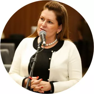 Roberta Macedo Bertino Arraes