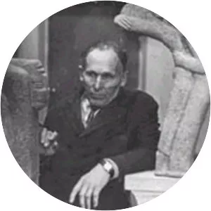 Robertas Antinis - Sculptor