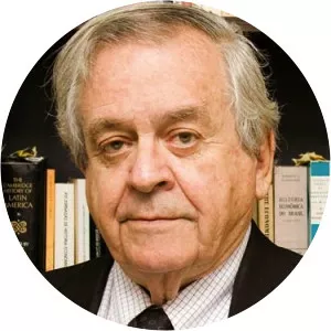 Roberto Cortés Conde