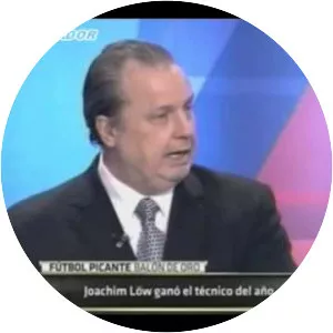 Roberto Gómez Junco - Football player